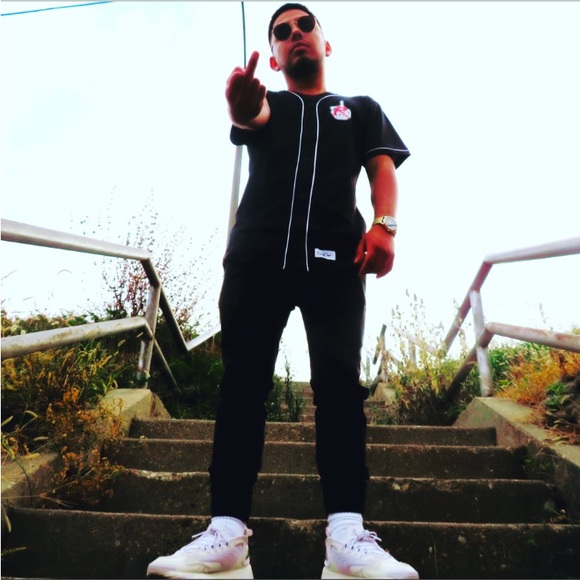 ROD| JERSEY BLACK - Picture 2 of 5